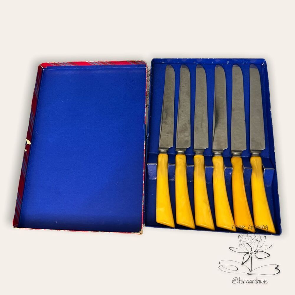 Burns Edge Stainless Knife Set with Butterscotch Bakelite Handles